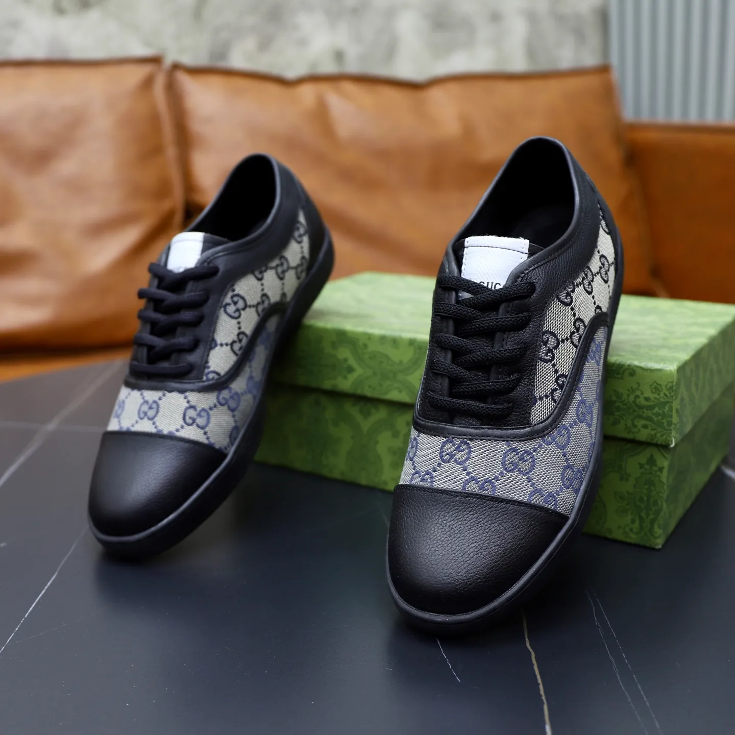 Men's shoes: 400💰🙅‍♂️🙅‍♂️🙅‍♂️ Brand: GUCCI Standard code: 38-44 Grade: Same as the official website Material: Original leather splicing Comfortable sheepskin lining Lightweight wear-resistant outsole Style category: Men's fashionable casual shoes Running sneakers Distinguished luxury brand elements Top luxury Color: Actual picture color
